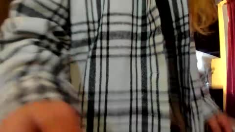 Snapshot of coral_gibson chatting on February 14, 12:14 pm Coral online show from February 14, 12:14 pm