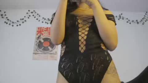 Coralie Bronson online show from March 11, 12:48 am