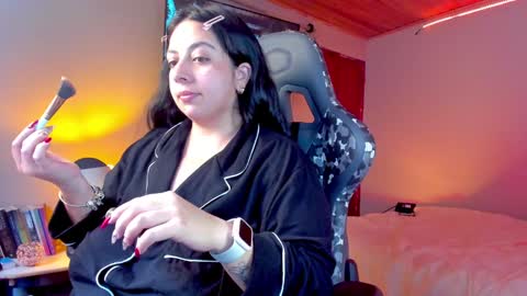 Coraline online show from December 24, 9:33 pm