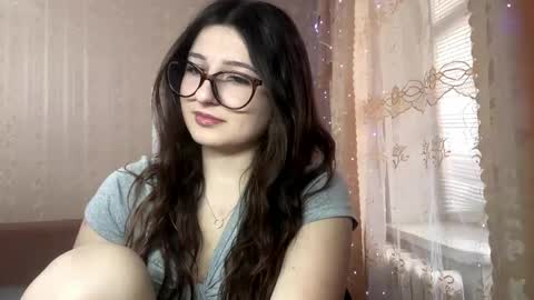 Elisheva online show from May 1, 11:13 am
