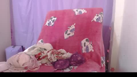 Snapshot of corinnahothotxxx chatting on February 10, 9:58 am corinnahothotxxx online show from February 10, 9:58 am
