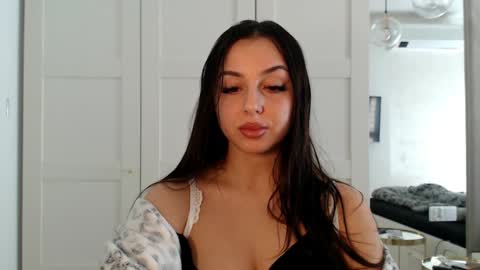 Courtney online show from March 4, 8:21 am