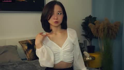 Snapshot of coventinaashfield chatting on March 6, 7:57 am Yui online show from March 6, 7:57 am