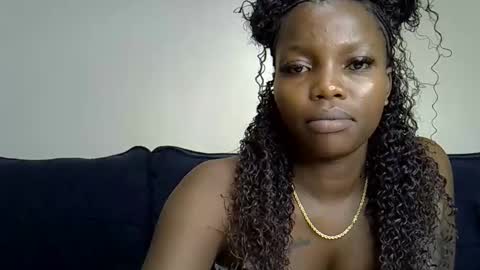 craizybitch online show from November 3, 4:38 am