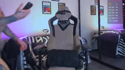    online show from January 11, 4:12 pm