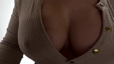 crazy sexy  online show from May 17, 8:57 am