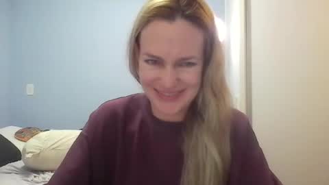 Anny online show from July 28, 11:17 am