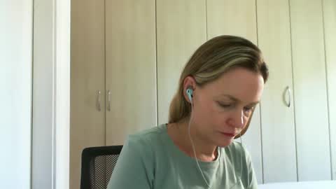 Anny online show from February 17, 10:51 am