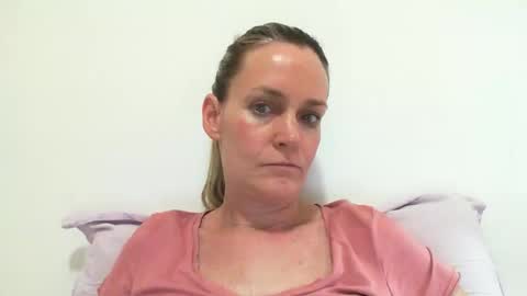 Anny online show from February 13, 9:39 pm