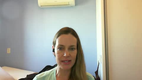 Anny online show from October 17, 11:13 am