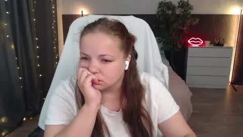 Crazyy Girl  online show from July 7, 6:58 am