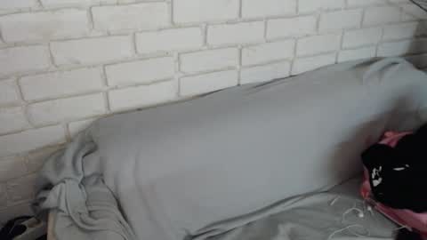 Crazyy Girl  online show from October 7, 2:43 pm