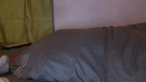 Snapshot of creamycocobabe chatting on March 4, 11:00 pm CreamyCocoBabe online show from March 4, 11:00 pm