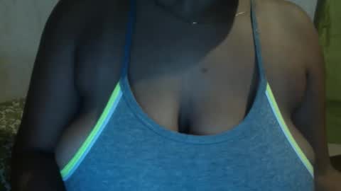 Snapshot of creamycocobabe chatting on October 18, 2:42 pm CreamyCocoBabe online show from October 18, 2:42 pm