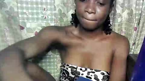 creamyxsugar online show from November 6, 9:10 pm