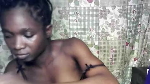 creamyxsugar online show from November 20, 5:30 am