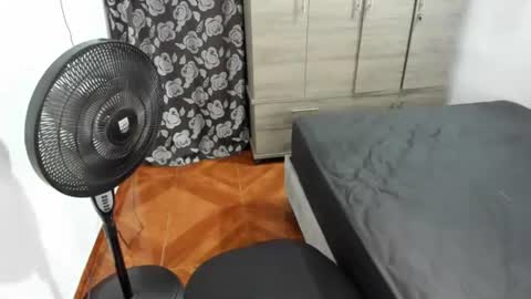 CAMILA SUAREZ online show from July 30, 1:28 am