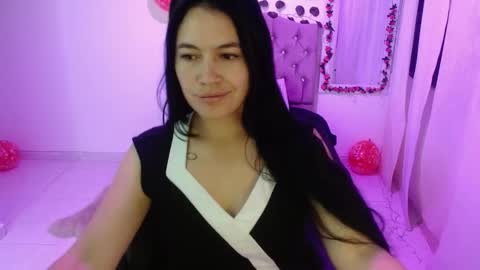 Snapshot of cristal1609 chatting on September 23, 1:42 pm cristal1609 online show from September 23, 1:42 pm