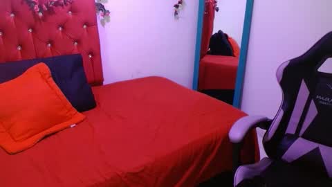 cristal1609 online show from March 10, 1:48 pm