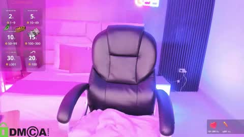 Snapshot of cristal__adams chatting on September 22, 12:36 pm cristal__adams online show from September 22, 12:36 pm