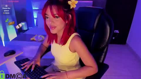 Snapshot of cristal__adams chatting on September 14, 1:09 pm cristal__adams online show from September 14, 1:09 pm