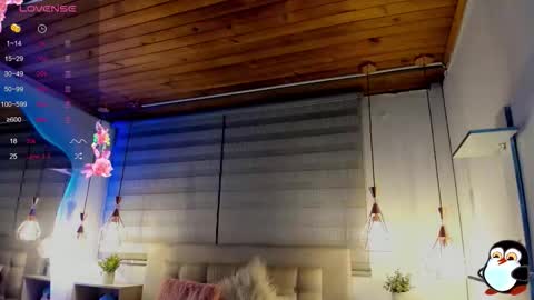 Snapshot of cristal__hot_1 chatting on September 19, 4:00 am Cristal online show from September 19, 4:00 am