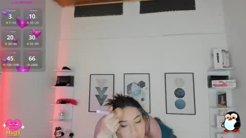 Snapshot of cristal__hot_1 chatting on February 22, 4:18 am Cristal online show from February 22, 4:18 am