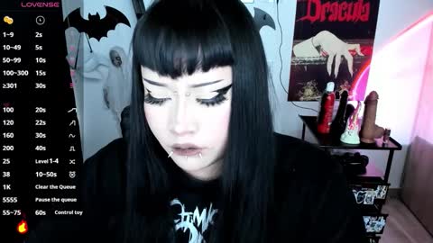 Cris online show from March 5, 10:16 pm