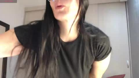 Cristal  online show from May 6, 8:51 am