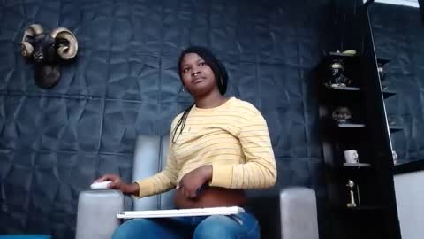 Snapshot of cristal_smith06 chatting on October 3, 11:04 am Hanna online show from October 3, 11:04 am