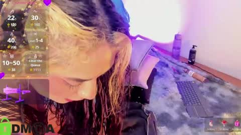 cristal acosta online show from May 17, 7:46 pm