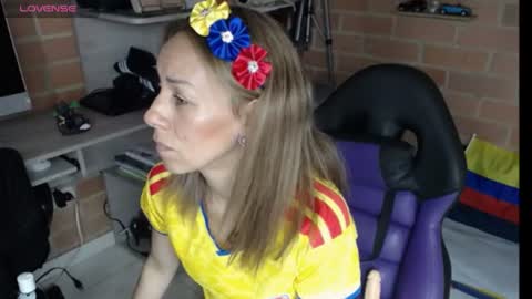 cristina online show from July 3, 4:57 pm