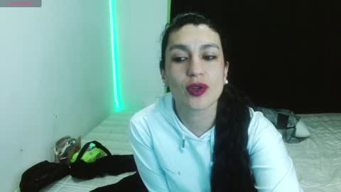 Snapshot of cristina_connor chatting on January 7, 1:28 am Cristina online show from January 7, 1:28 am