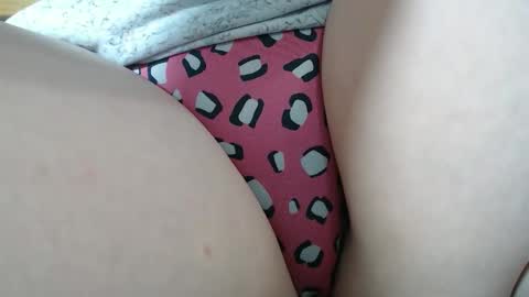 cristiyna36 online show from March 19, 6:45 pm