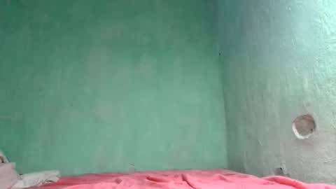 crushlove069 online show from May 12, 4:54 am
