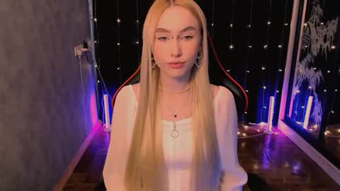 crybambi online show from March 1, 8:36 am