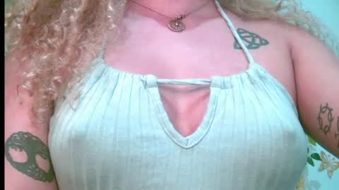 crysrus online show from July 5, 1:45 am