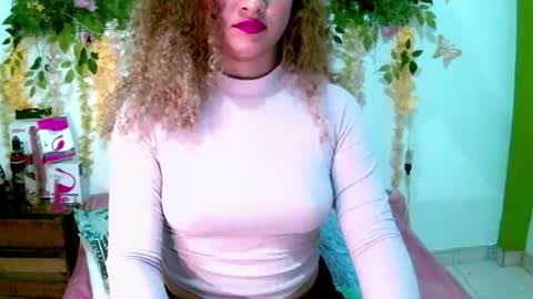 crysrus online show from March 8, 2:48 am