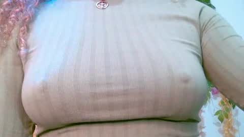 crysrus online show from June 21, 2:37 am