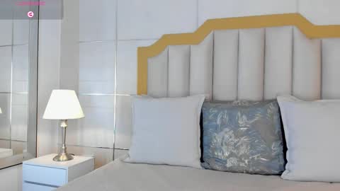 Crystal Rose  online show from February 23, 12:37 pm