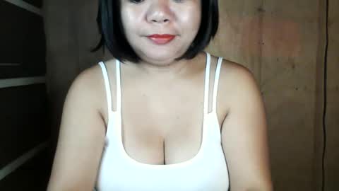 Crys online show from February 18, 5:11 pm