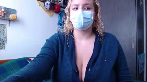 Crystal shadow online show from February 8, 3:38 pm