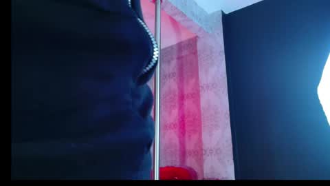 Crystal online show from November 29, 10:58 pm