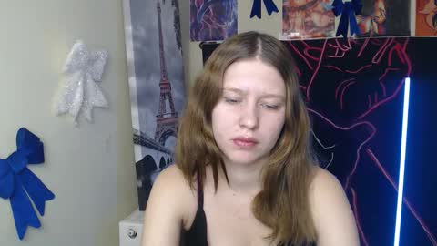 Stella online show from February 9, 1:46 pm