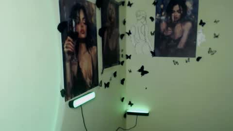 Stella online show from February 13, 2:19 pm