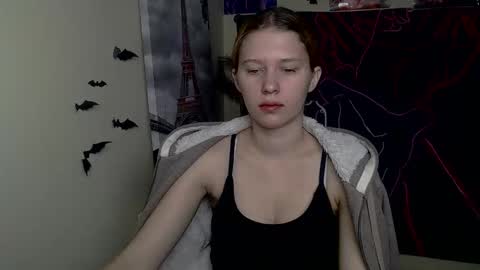 Stella online show from November 13, 7:40 am