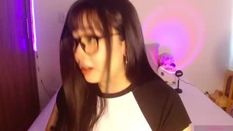 Olivia  online show from July 8, 1:24 pm
