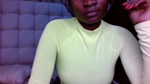 Snapshot of ctrl_cheeks chatting on February 16, 12:43 am ctrl_cheeks online show from February 16, 12:43 am