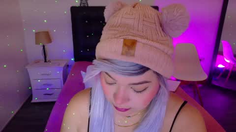 Snapshot of cuckoldlover69_ chatting on January 7, 3:46 am cuckoldlover69_ online show from January 7, 3:46 am