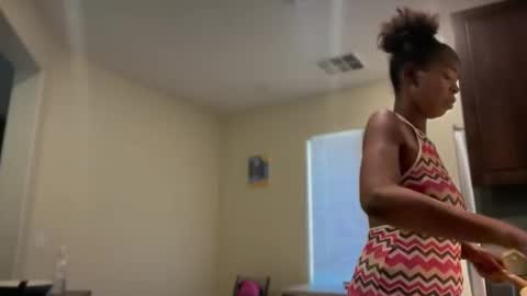 cum2charmxx online show from May 19, 5:53 pm